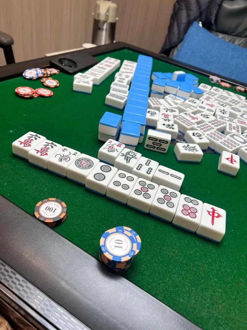 梦见一堆麻将_2