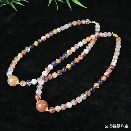梦见好多项链_2