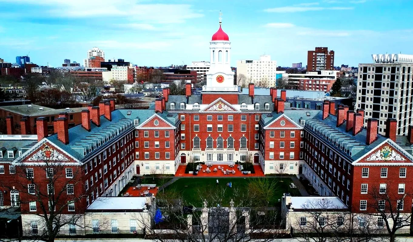 哈弗大学在哪里个国家-哈弗大学在美国