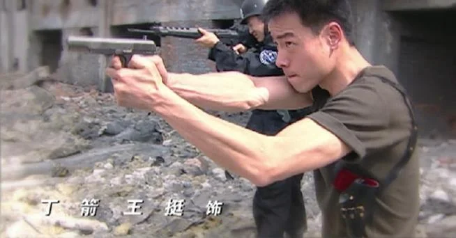 重案六组第二剧情_2