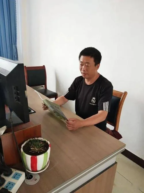 三里河中学怎么样_2