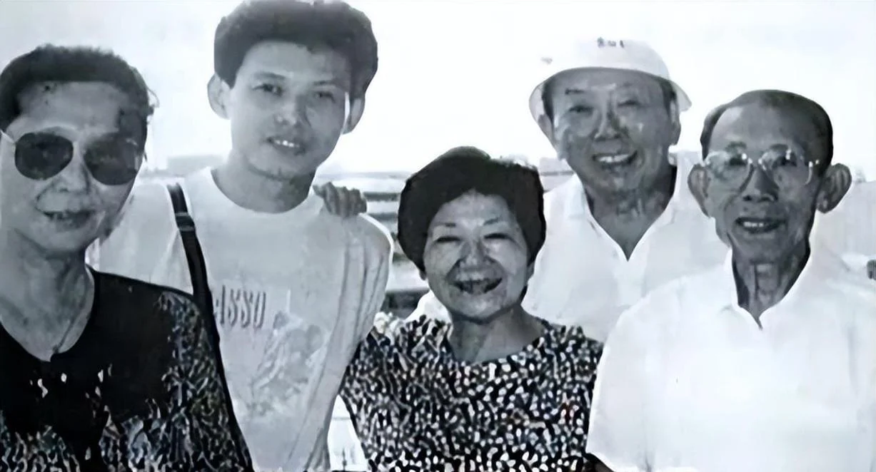 程前老婆叫什么_1