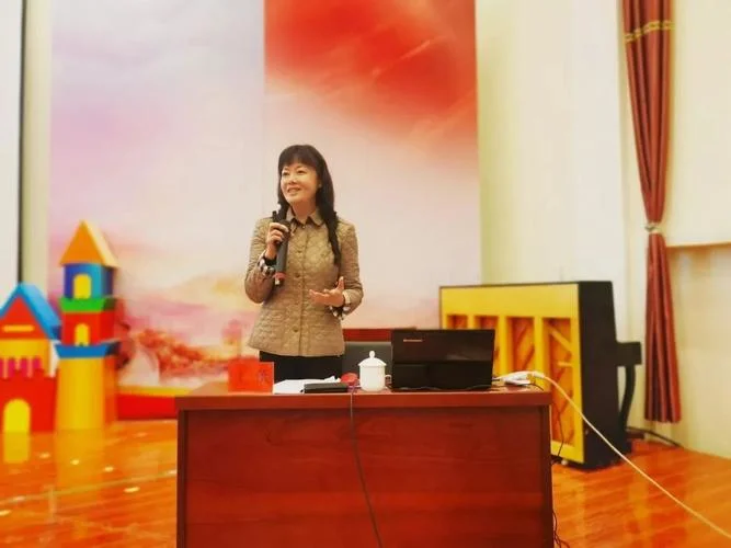 报考幼儿园园长资格证条件_2