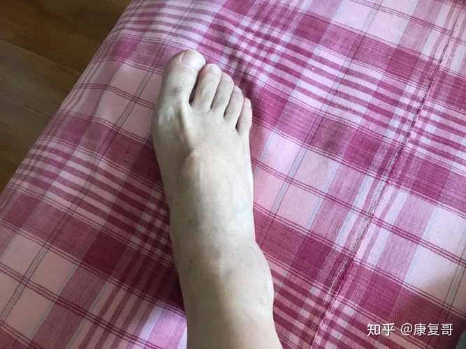 梦见拖鞋断了什么预兆_1