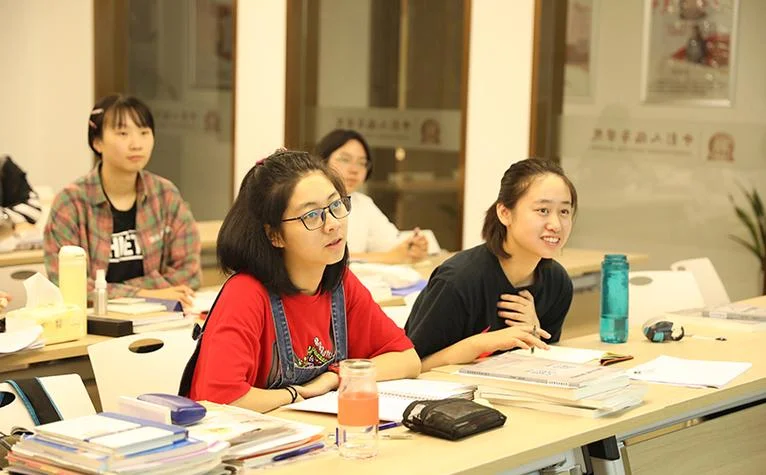 学校编导培训艺考培训_1