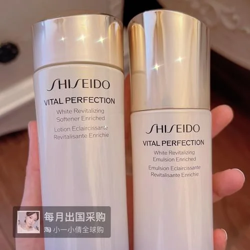 哪个品牌的水补水保湿效果好_2