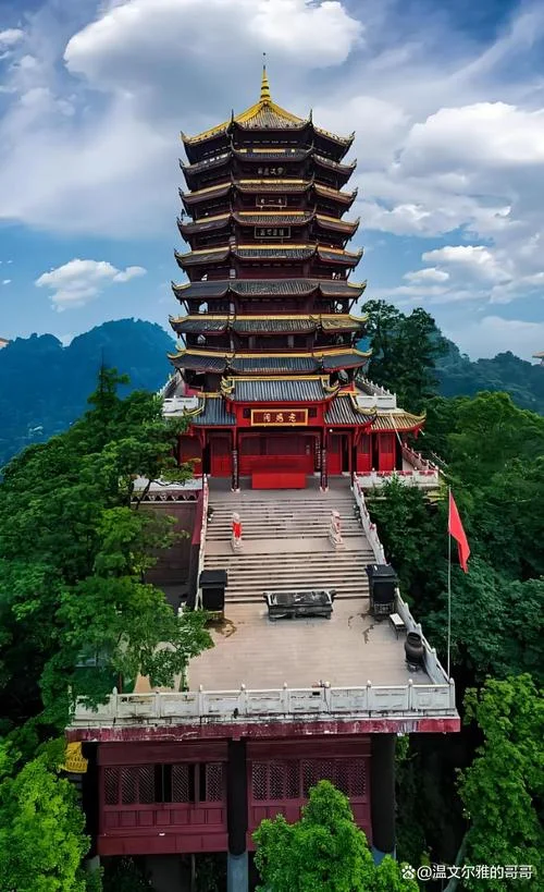 青城山哪个区好玩_1