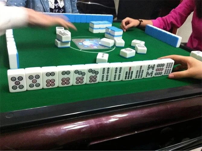 梦见一堆麻将_1