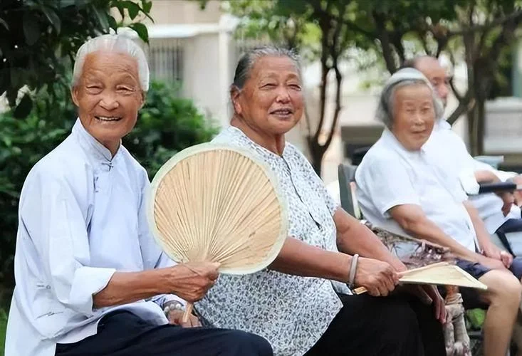 孕期做梦梦到红白事_1