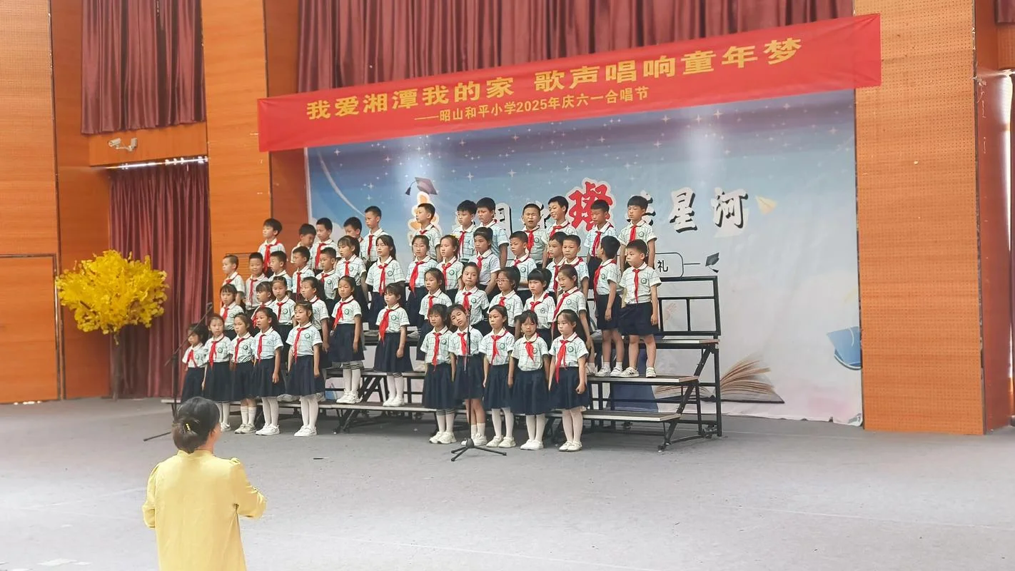宝应中学合唱比赛_1