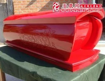 女人梦见棺材的预兆_2