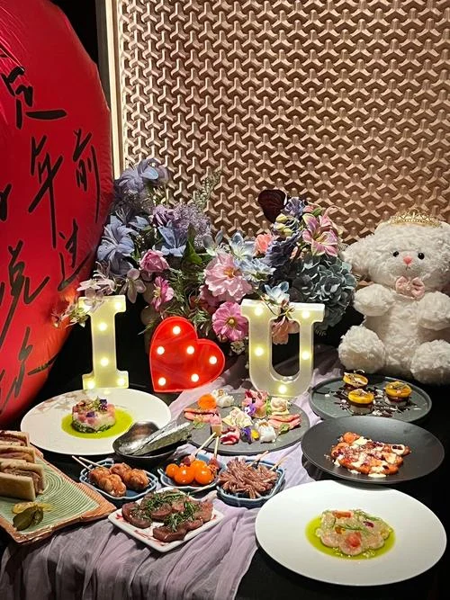 朋友开饭店送什么礼物好_1