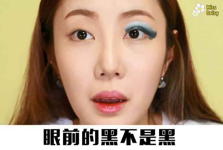梦见化妆预示什么_1
