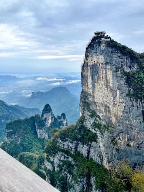 张家界天门山是在哪里-张家界天门山在湖南