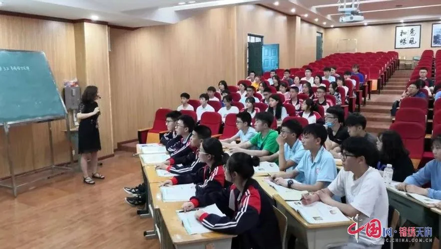 四川省南充市第十二中学校怎么样_1