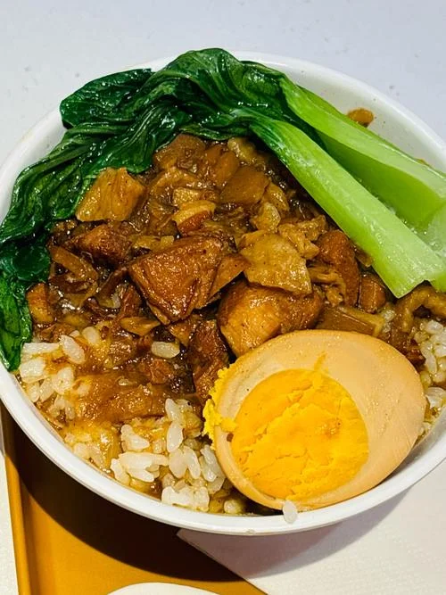 台湾卤肉饭加盟多少钱_1