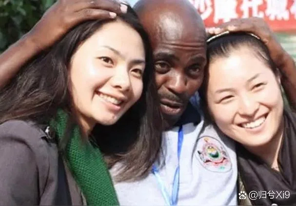黑人留学生搞中国美女_1