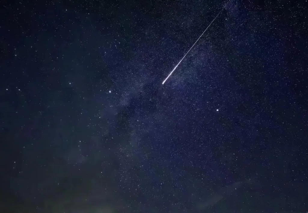 梦见星星划过_2