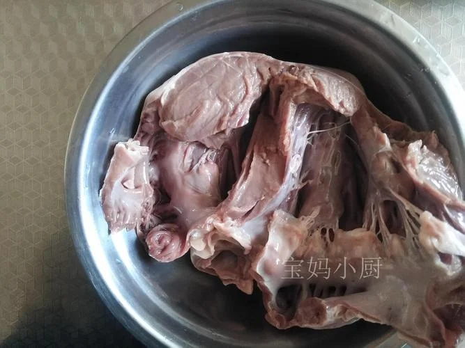 女人梦见别人送给我肉_2