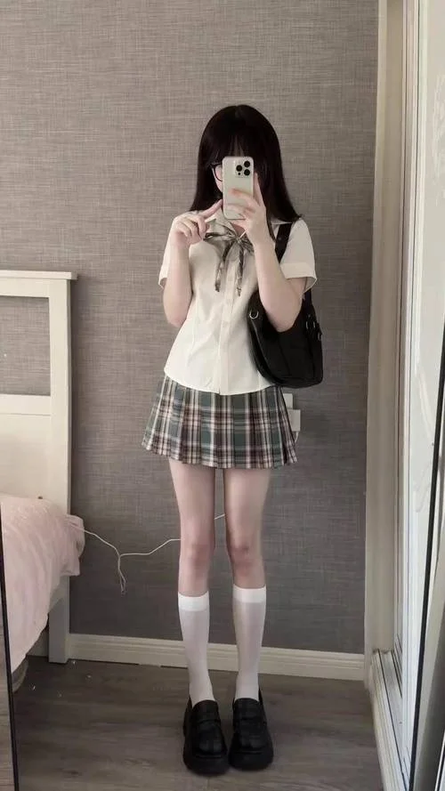jk什么意思中文解释-JK 指日本女生