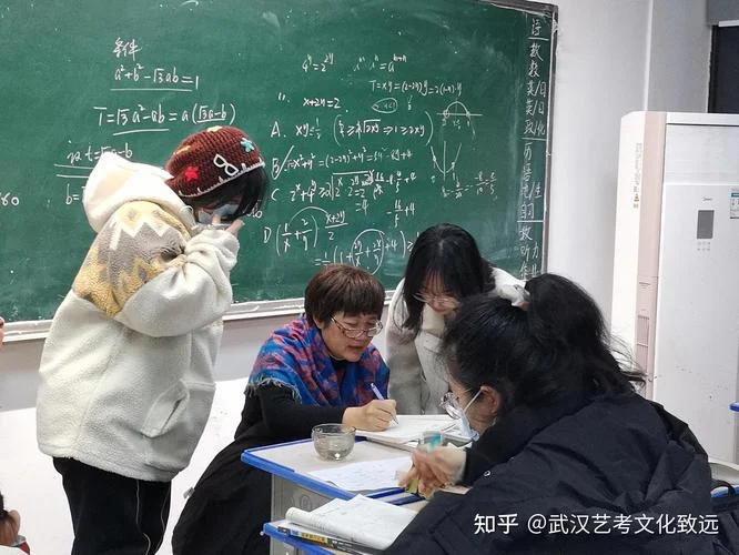 济南艺考文化课冲刺_2