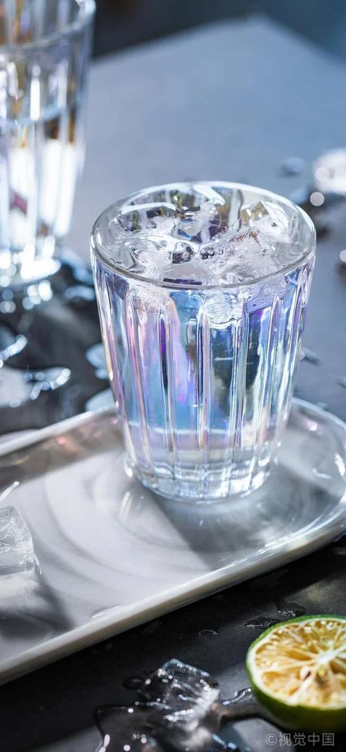 梦到玻璃杯_1