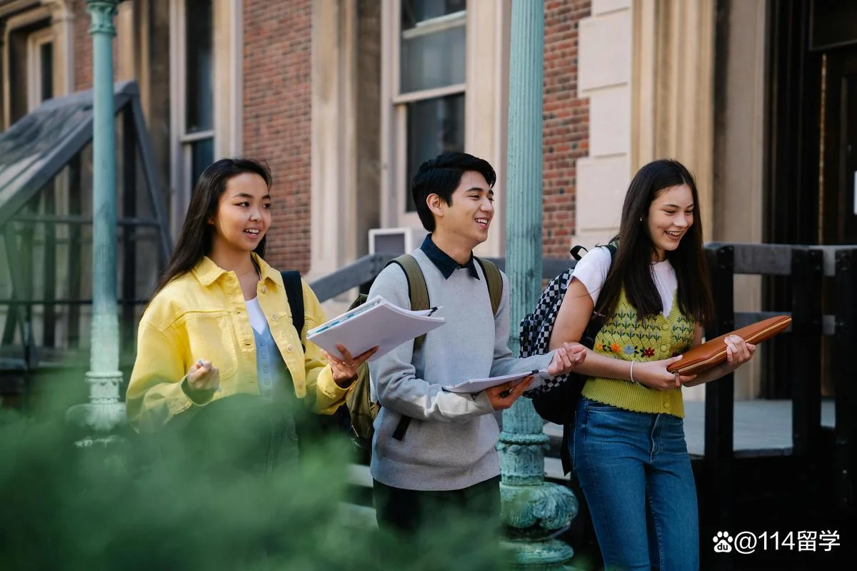 出国留学怎么形容-出国求学怎形容