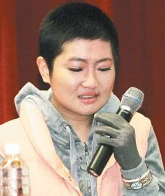 selina烧伤事件是哪年-2006 年