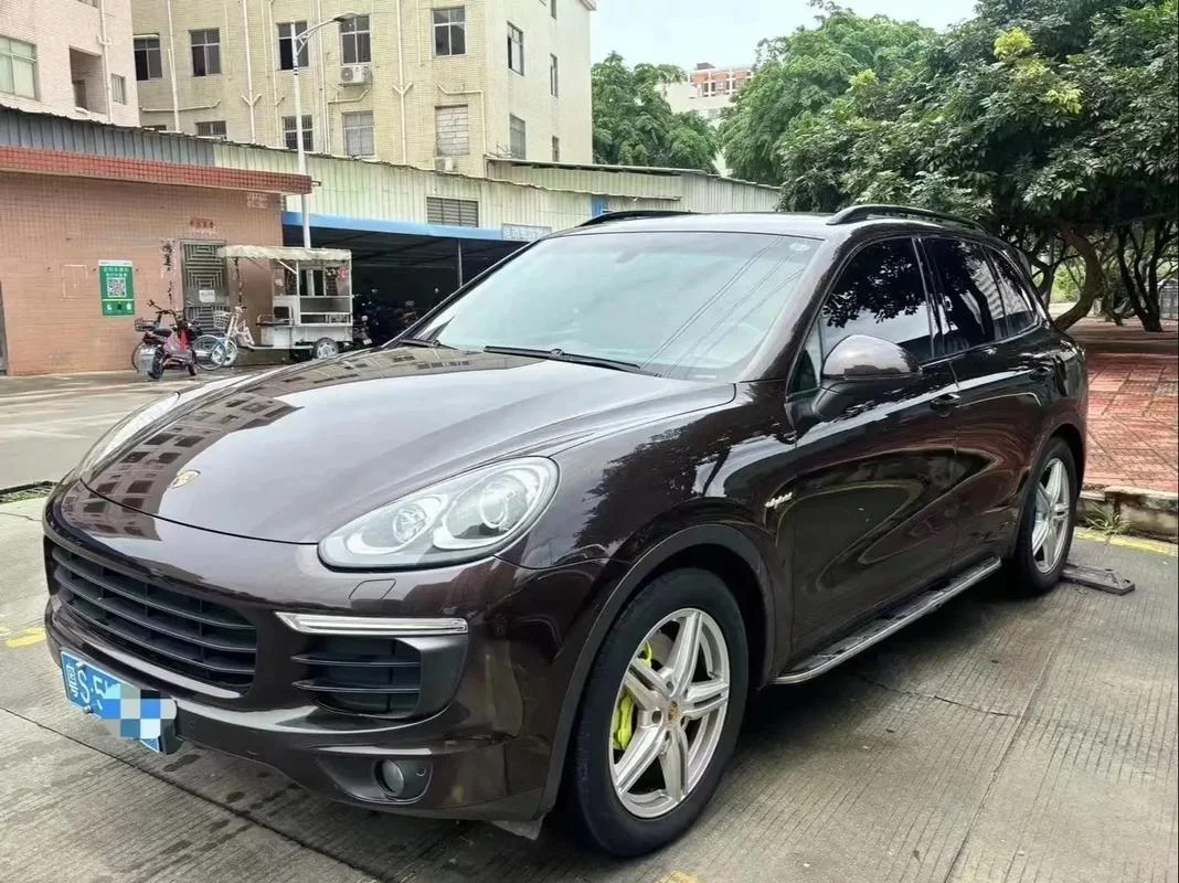 小款保时捷卡宴叫什么_1