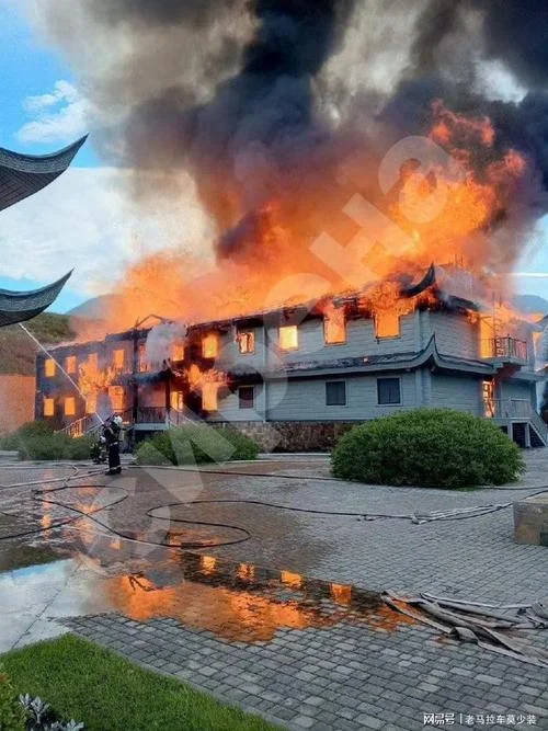 梦见院子着火_2