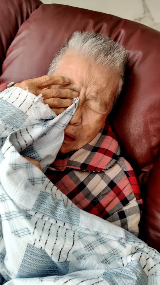 梦见亲姑姑死_2