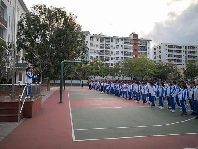 三亚市第六中学怎么样_1
