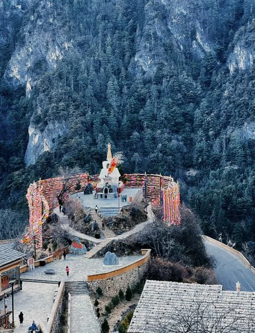 巴拉格宗景区景点-巴拉格宗景区景点