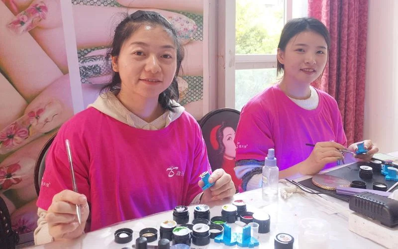 南昌哪里可以学美甲-南昌学美甲地点