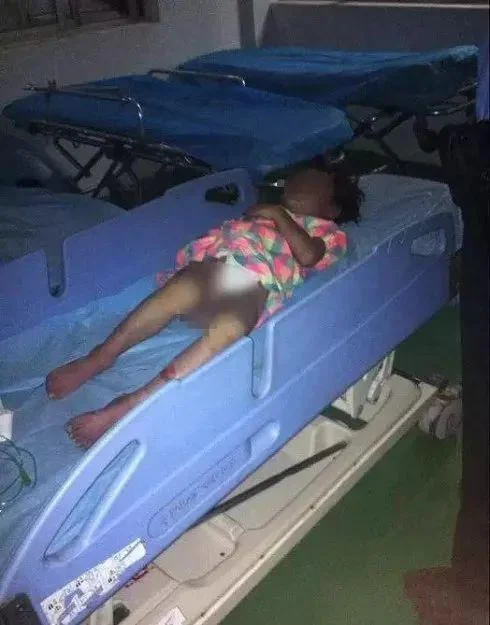 梦到一个小孩死了_1