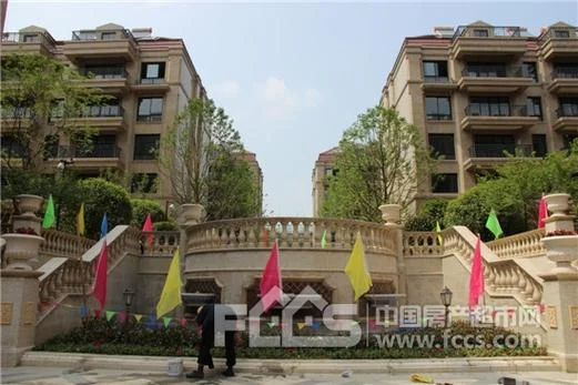 衢州枫丹白露哪年造房_2