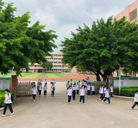 园洲社区园洲中学_2