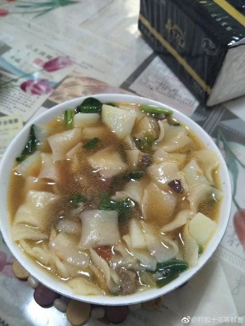 梦见煮饭给家人吃_1
