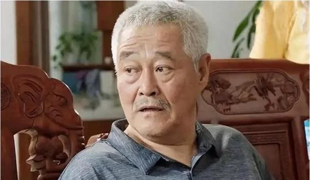赵本山是哪年出生的_1