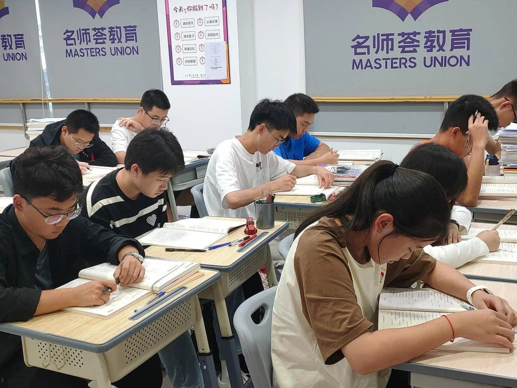 南宁编导艺考培训班-南宁编导艺考班