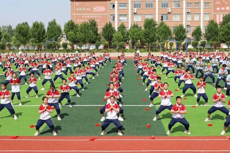 射阳县第二中学课间操-射阳二中课间操