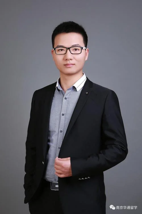 华通留学机构_2