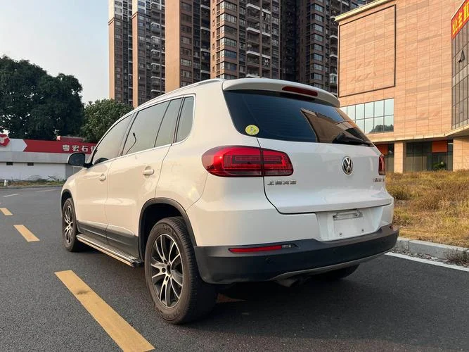 28万落地买什么车好_2