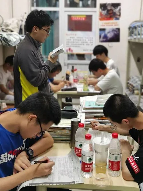 绵阳中学实验学校_1