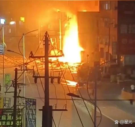 梦到楼房爆炸_2