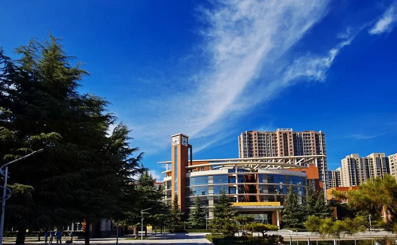 石家庄市第四十四中学_1