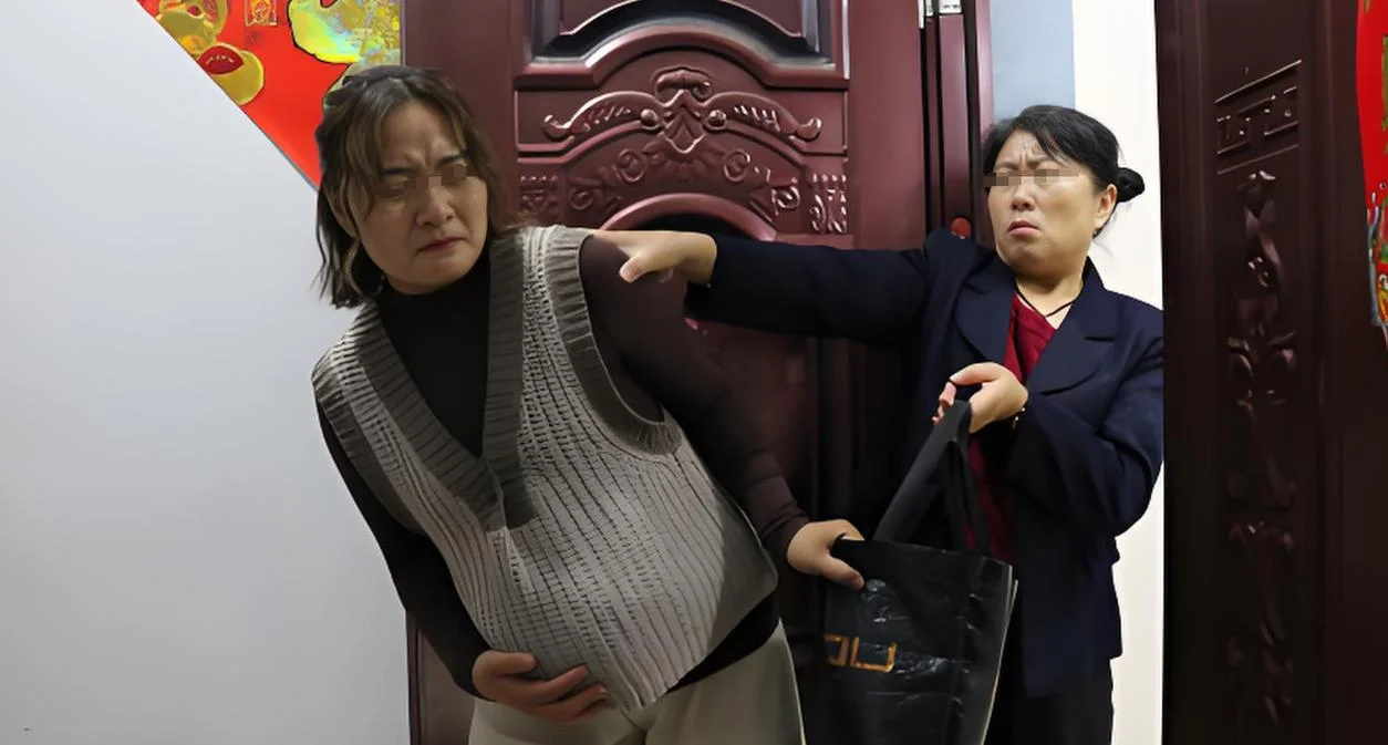 梦到被赶出家门_1