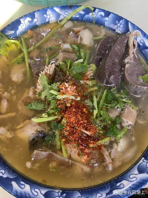 羊杂碎汤怎么做着好吃-羊杂碎汤美味做法