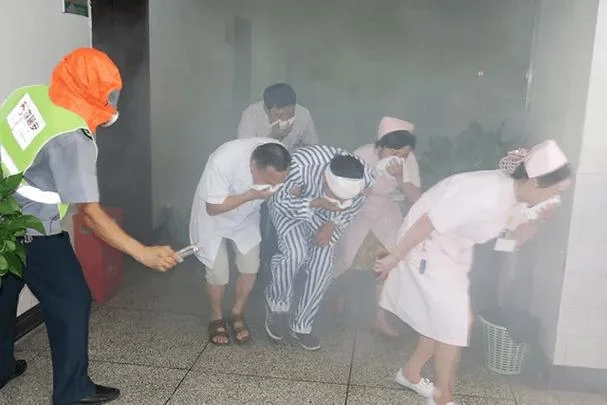 梦见医院起火什么预兆_1