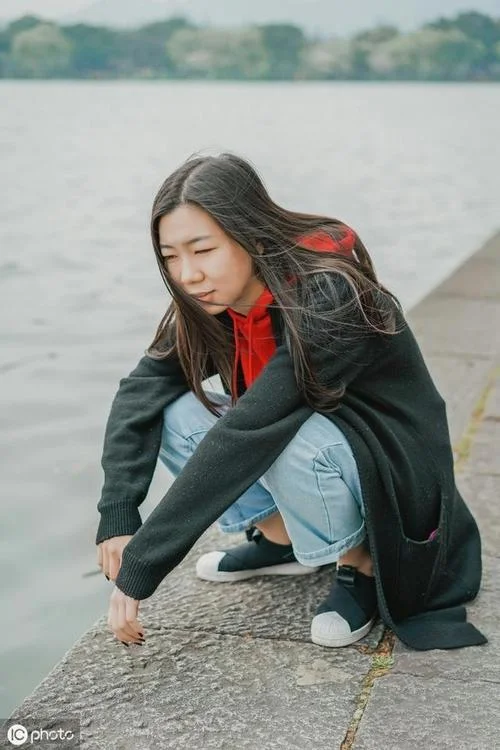 梦见赶不上火车很着急_2
